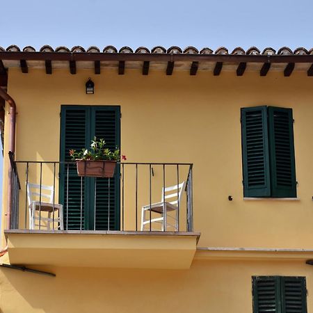 Appartamento La Casa del Borgo Antico Spoleto Esterno foto